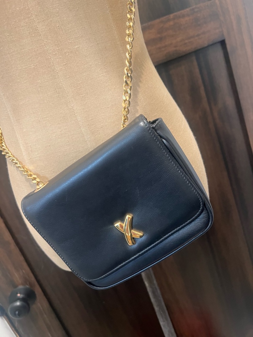 Paloma Picasso Black Leather Crossbody with Gold Chain and 'X' Accent - Picture 4 of 11